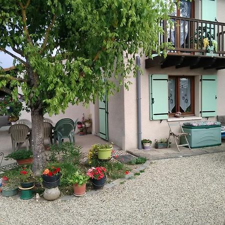 Chambre Chez l'Habitant Ambares-et-Lagrave Esterno foto